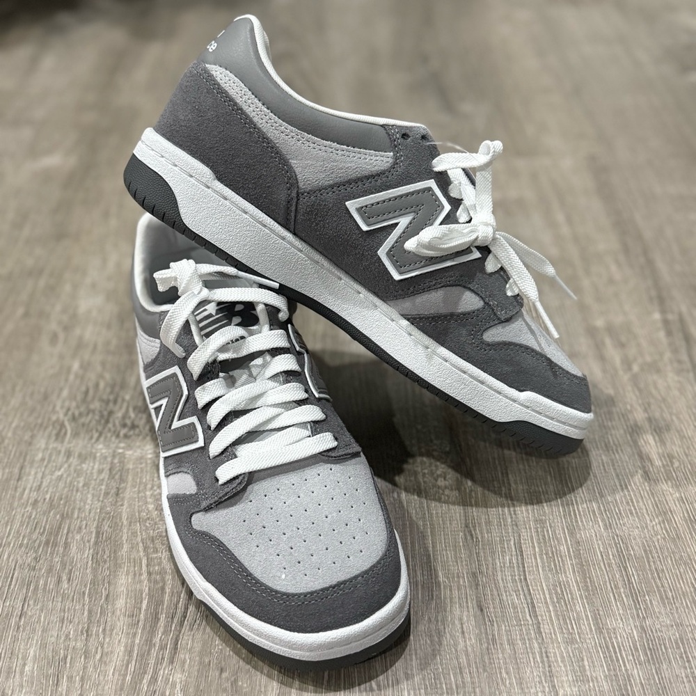 New Balance 480 women’s Charcoal and White Sneaker